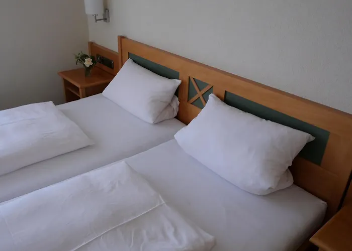 Bocksbeutelherberge 3*